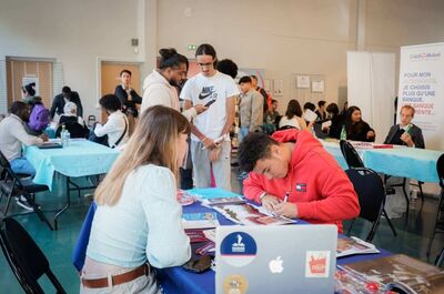 FORUM EMPLOI