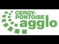 <p>Cergy-Pontoise est une terre d’avenir. Depuis l’avènement de la ville nouvelle, il y a 50 ans, notre agglomération n’a cessé d’élargir ses horizons. Ici, chacun peut trouver sa place, d’où qu’il vienne, et s’y épanouir. Cergy-Pontoise, on y habite, on y étudie, on y travaille, on s’y divertit, bref, on y vit, ensemble.<br
/>
<br
/>
Située à l’ouest de l’Île-de-France sur l’axe Paris-Rouen-Le Havre,<strong> Cergy-Pontoise</strong> est desservie par un réseau de transport performant et dispose d’une <strong>liaison avec Paris en 30 minutes</strong>. Notre territoire concentre, entre autres, un <strong>pôle économique dynamique</strong>, un <strong>campus universitaire</strong>, des nombreux <strong>équipements culturels et de loisirs </strong>et <strong>un cadre de vie préservé </strong>(avec notamment la protection des espaces naturels, la préservation de la biodiversité et le développement des énergies renouvelables.</p>
